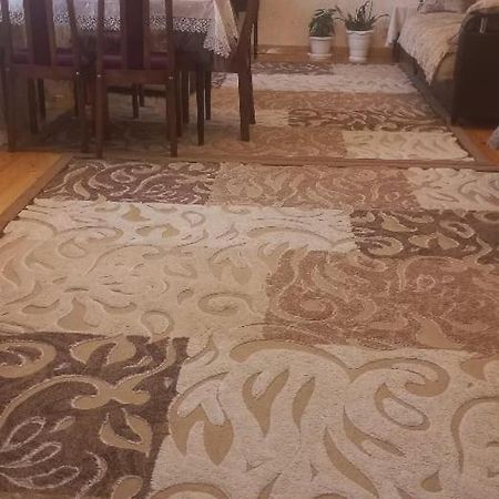 Apartment At Narimanov 151 占贾 外观 照片