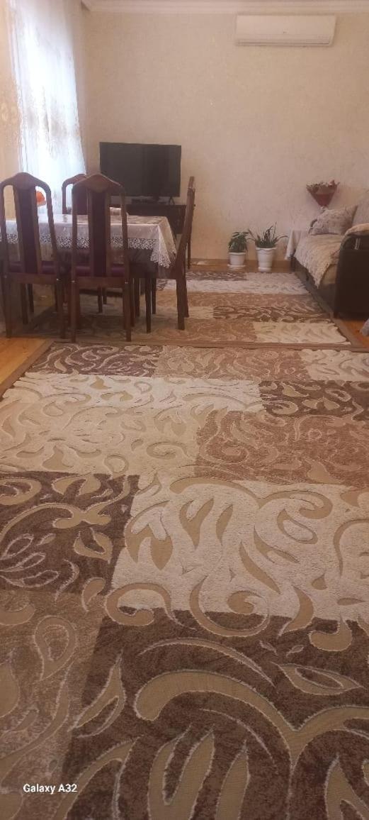 Apartment At Narimanov 151 占贾 外观 照片