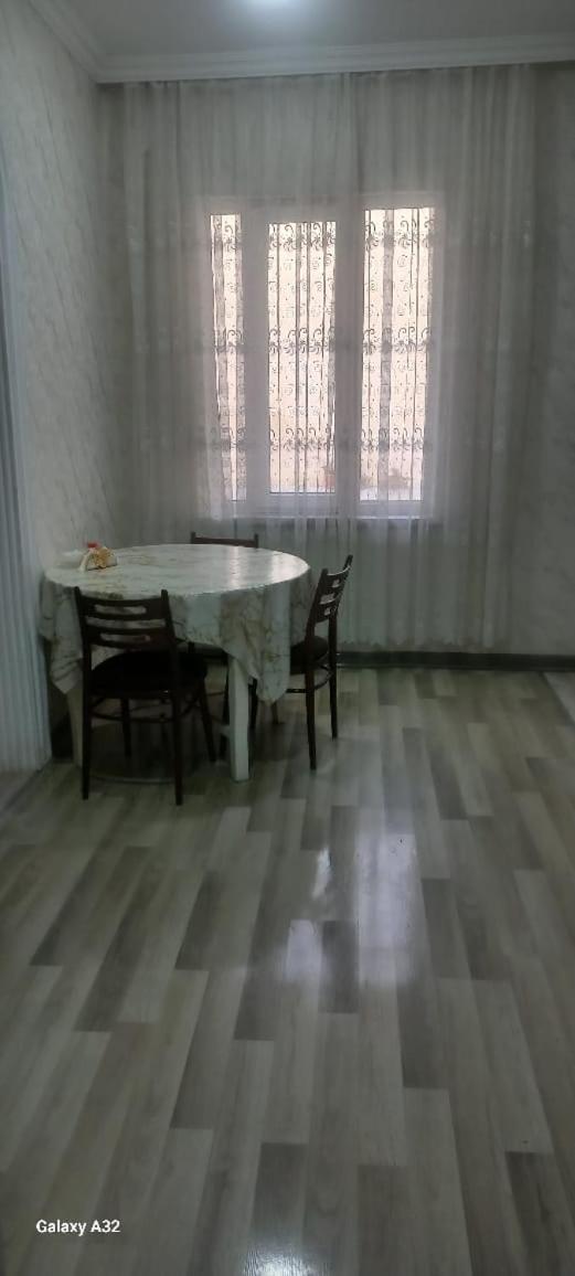 Apartment At Narimanov 151 占贾 外观 照片